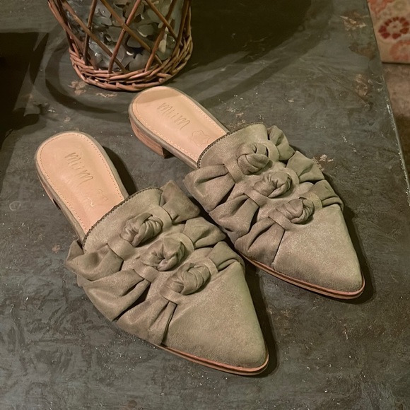 Mimi slides - Picture 1 of 6